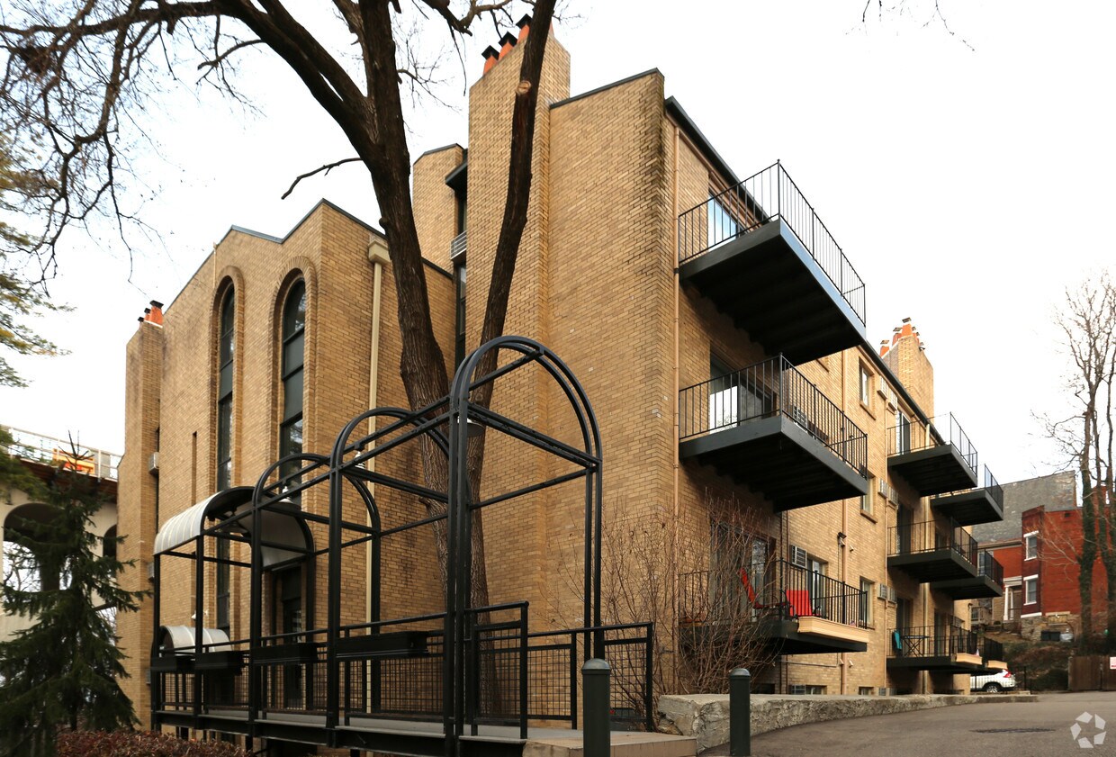 Mt. Adams Living Apartments in Cincinnati, OH