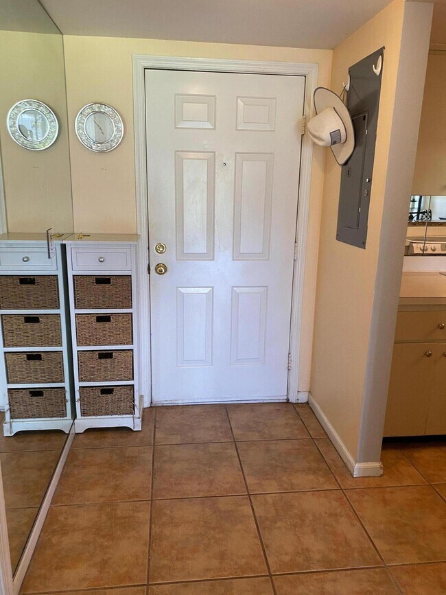 Building Photo - 11863 Wimbledon Cir