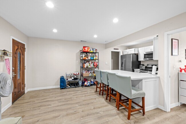 Foto del edificio - 5039 Art St