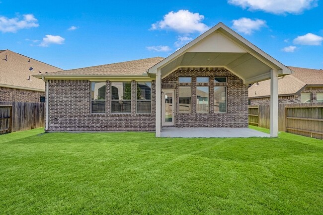Building Photo - 16811 Ruellia Field Rd