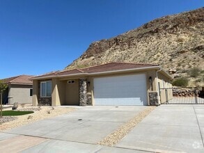 Building Photo - 2325 S 630 W
