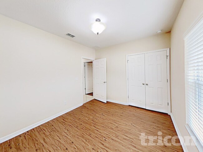 Building Photo - 3407 Mallard Pond Blvd