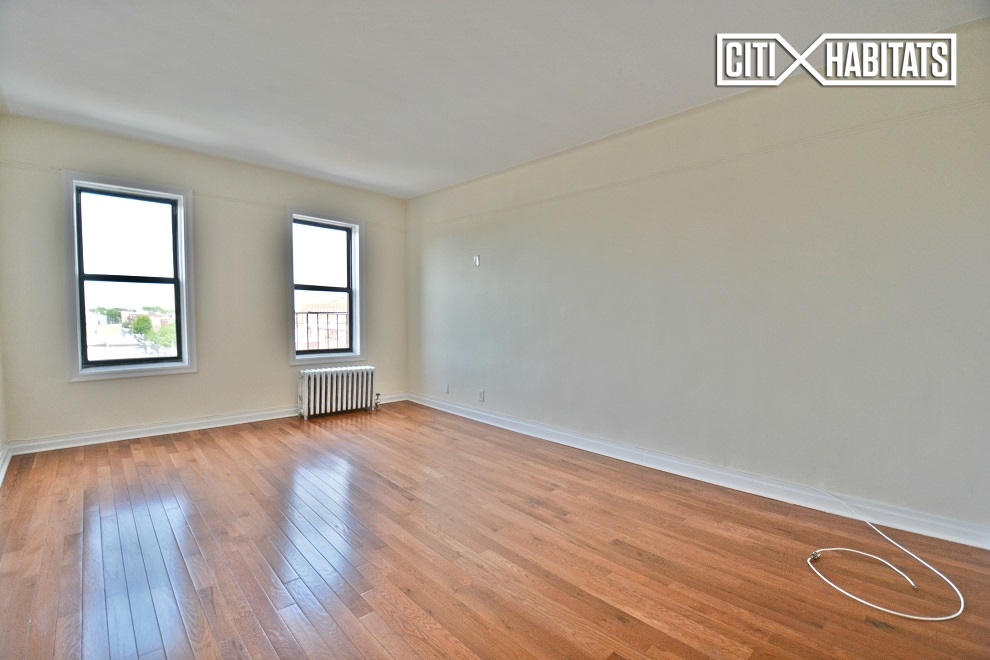 Building Photo - 3206 47th St