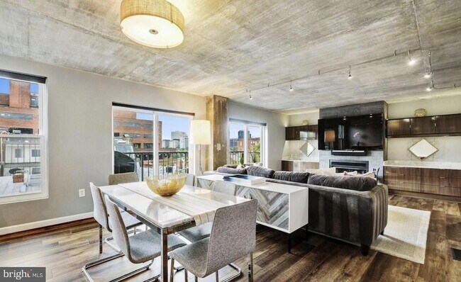 Foto del edificio - 3210 Grace St NW