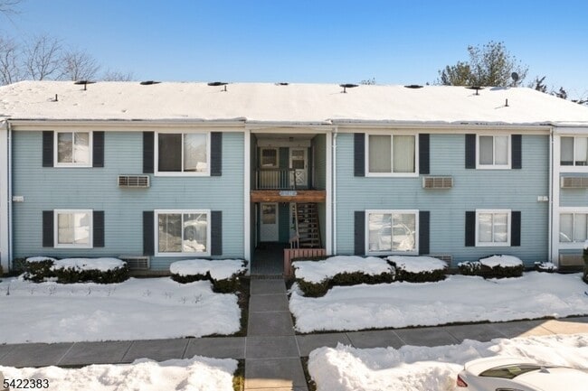 Foto del edificio - 62 Eton Way