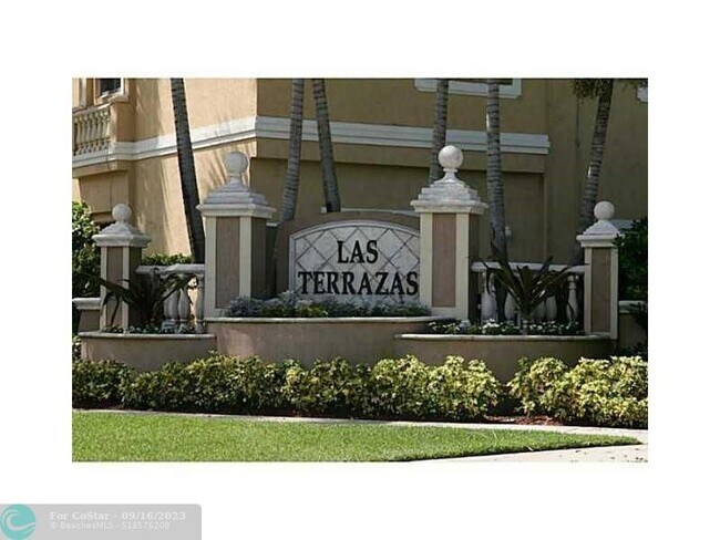 Foto del edificio - 4944 SW 140th Terrace