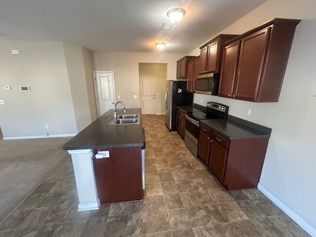 Building Photo - 224 Jerri Ln