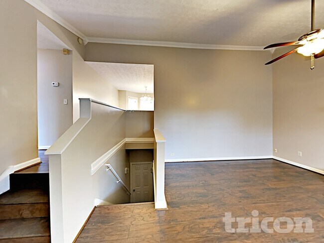 Foto del edificio - 206 Blake Dr