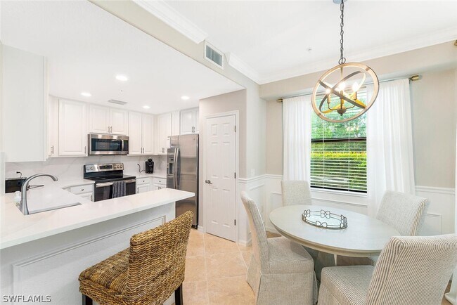 Building Photo - 9496 Casoria Ct