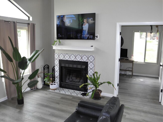 Building Photo - 4075 Autumn Heights Dr