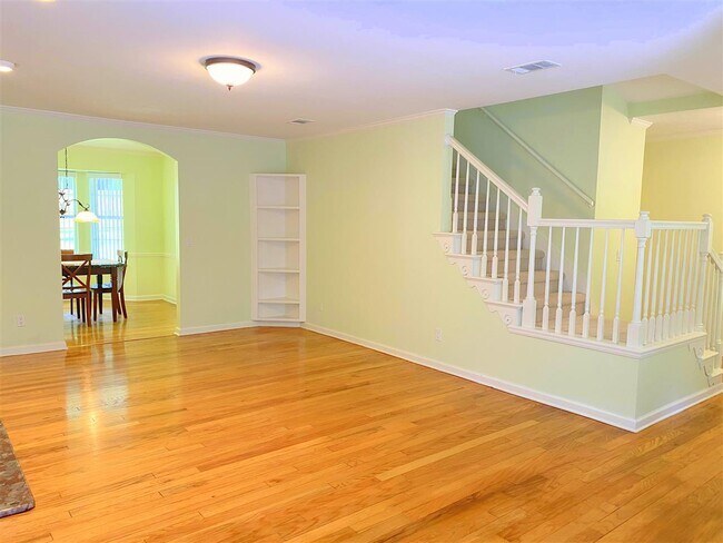 Building Photo - 9368 Buck Haven Trail