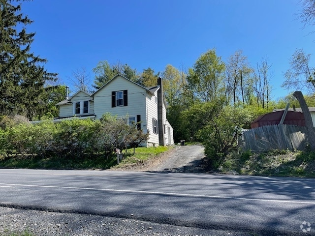 Building Photo - 1069 Ellis Hollow Rd