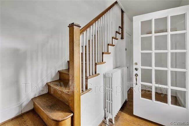 Foto del edificio - 2707 Hillcrest Rd