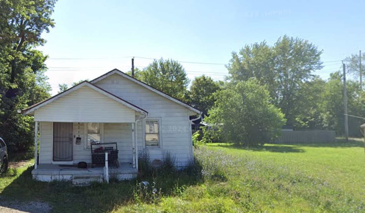 Primary Photo - 2 bed 1 bath