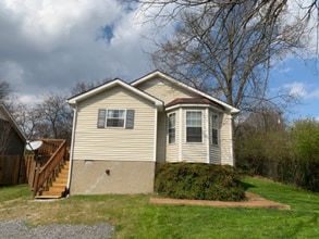 Building Photo - 3604 Normandy Pl N