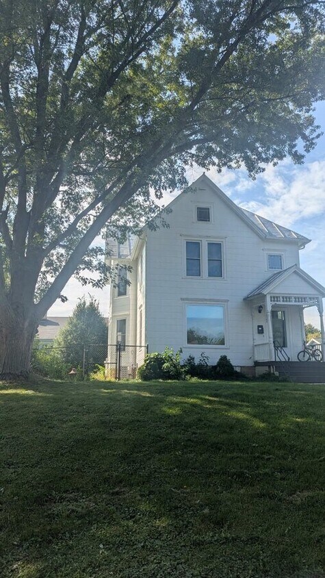 Foto principal - 122 North St