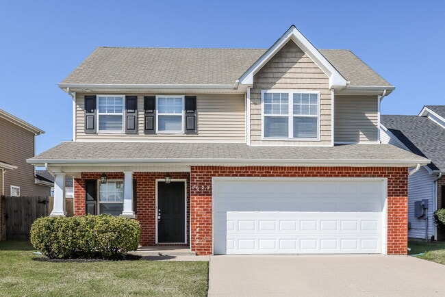 Building Photo - 1620 Beaconcrest Cir