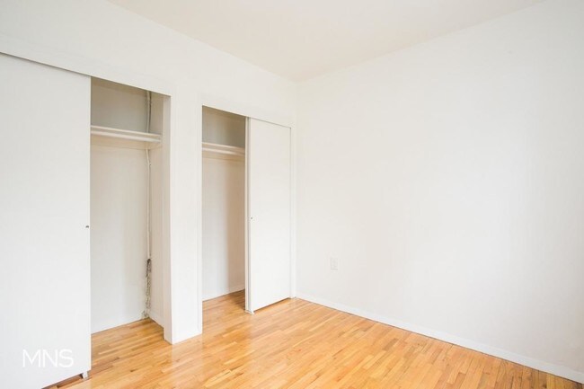 Foto del edificio - 309 West 30th Street