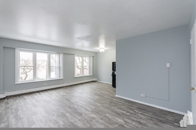 Foto del edificio - 7333 N Ridge Blvd
