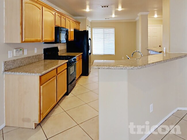 Building Photo - 684 Rising Brook Dr