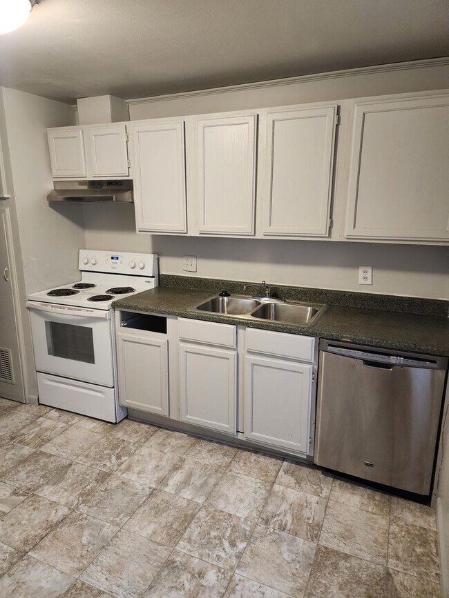 Foto del edificio - 1157 S Christine Ave