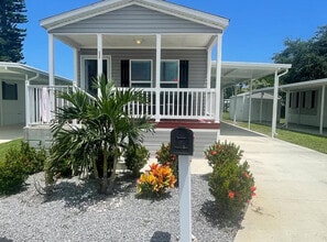 356 Mockingbird Ave