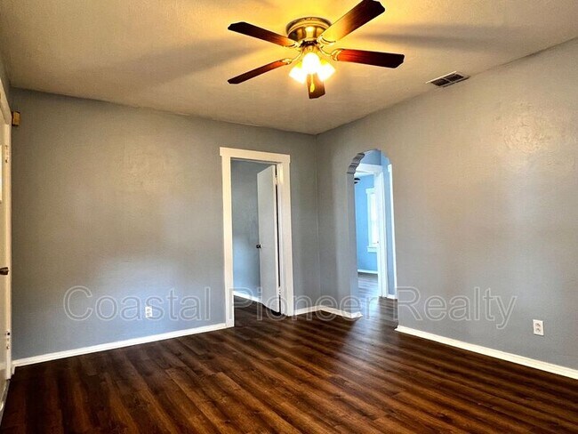 Foto del edificio - 1603 E 29th Ave