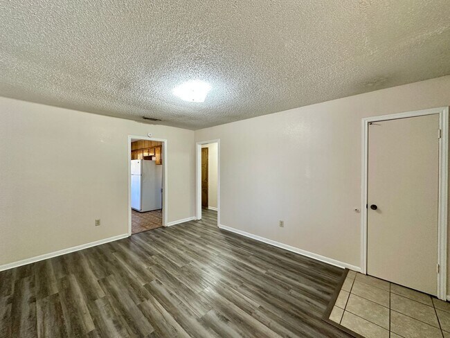 Foto del edificio - 904 N 7th St