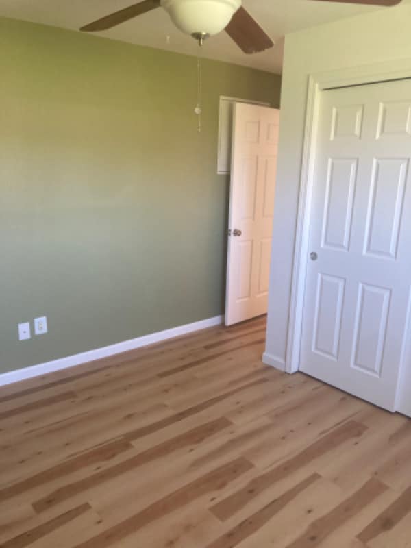 Building Photo - 216 Cypress Cir
