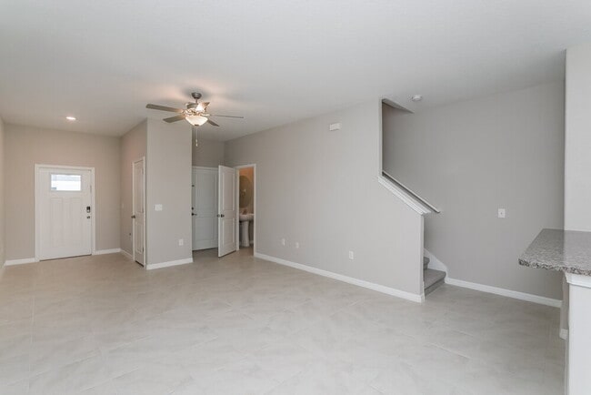 Building Photo - 2137 Great Sapphire Ln