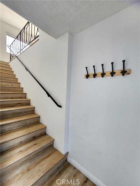 Building Photo - 325 10th Pl