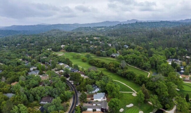 Foto del edificio - 13267 Sugarbush Ct