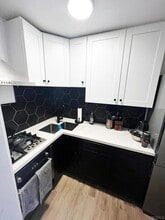 Building Photo - 4616 Cherokee Ave