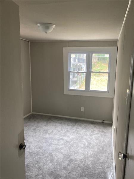 Foto del edificio - 417 E Walnut Ln