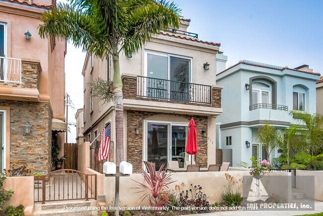 Foto del edificio - Gorgeous, Large downtown Huntington Beach Vacation Rental