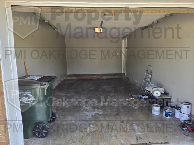 Building Photo - 1256 Heritage Dr