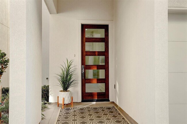 Foto del edificio - 6005 San Felipe St