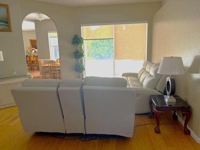 Foto del edificio - 7611 140th Ave N