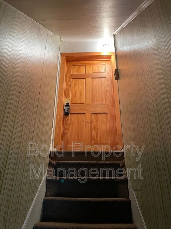 Foto del edificio - 228-232 W Market St