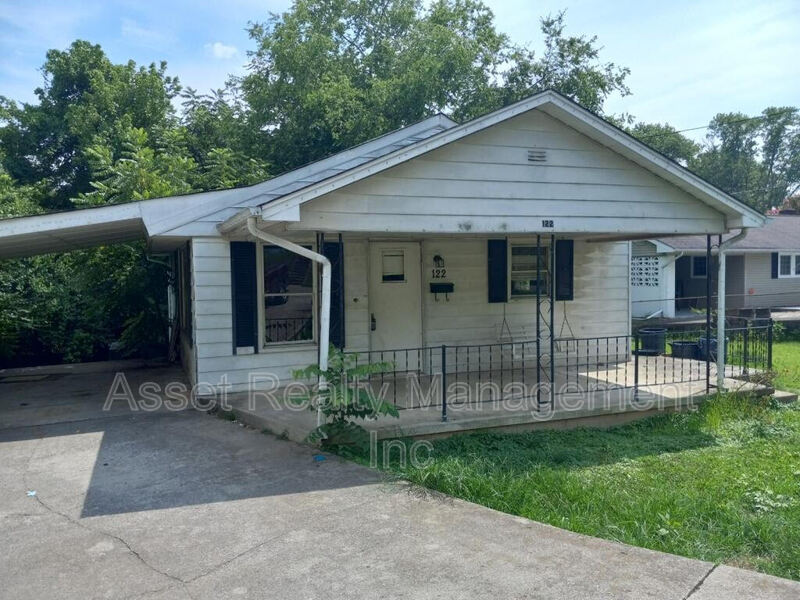 Primary Photo - 122 Pembroke Rd