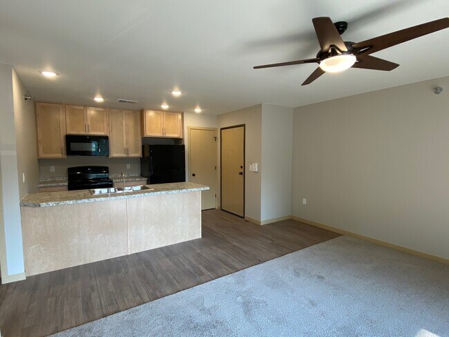 Foto del edificio - 604 5th Ave S