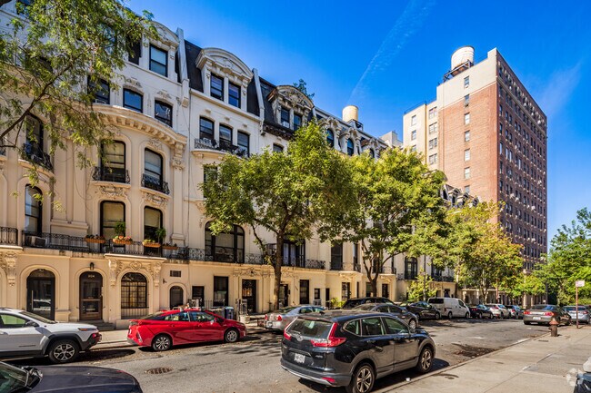 Foto del edificio - 308 W 105th St
