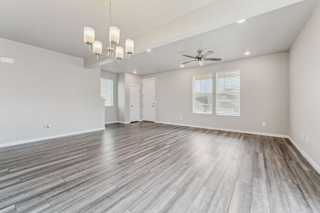 Foto del edificio - 8206 Turtle Lk Wy