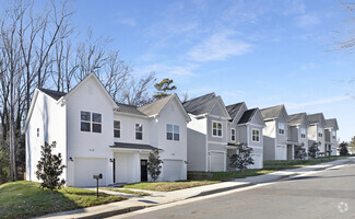 Building Photo - 3112 Amay James Ave