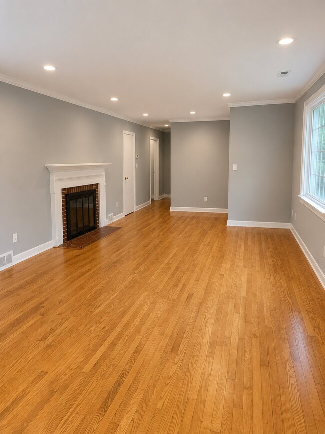 Foto del edificio - 1700 Ranch Dr