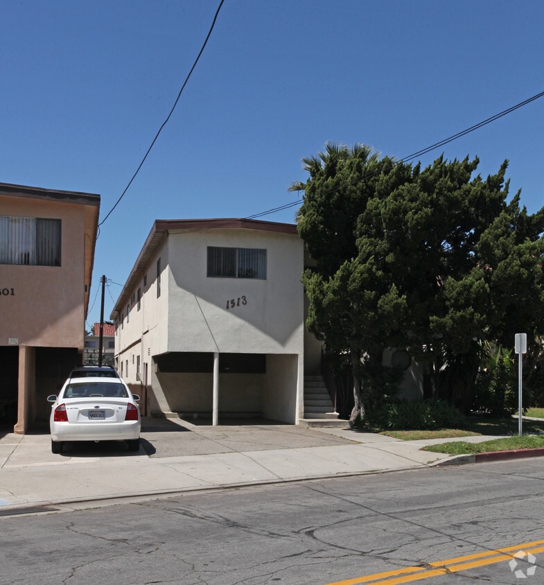 Building Photo - 1513 Scott Rd