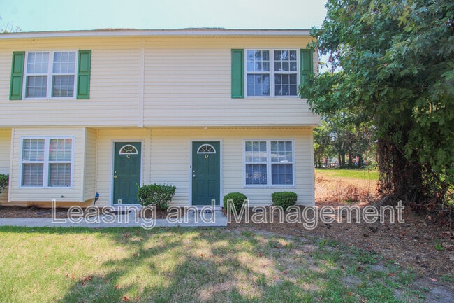 Building Photo - 1423 Ashley River Rd