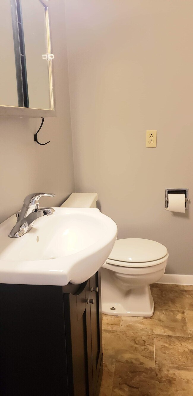 Bathroom - 500 S Pennsylvania St