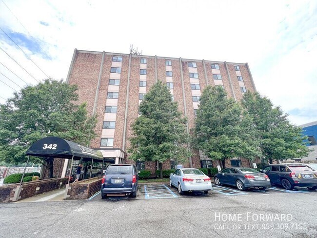 Foto del edificio - 342 Waller Ave