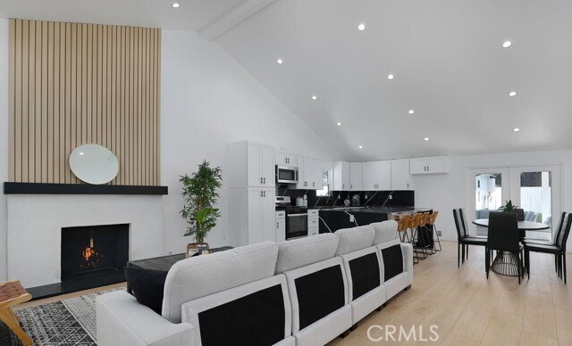 Foto del edificio - 22054 Avenue San Luis